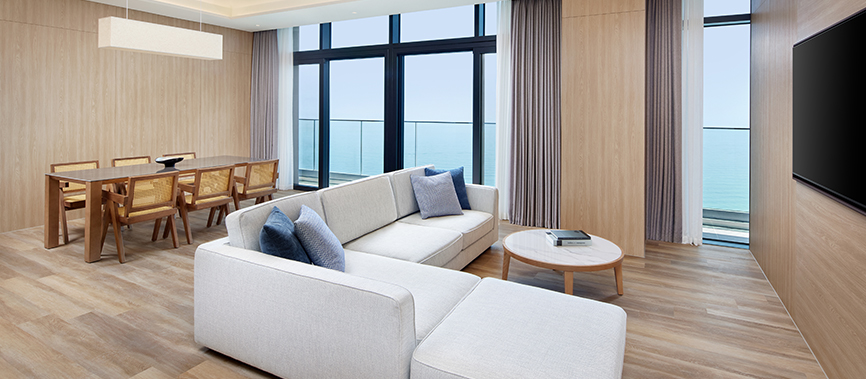 바다가 한눈에 보이는 스위트 룸