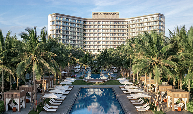Shilla Monogram Danang